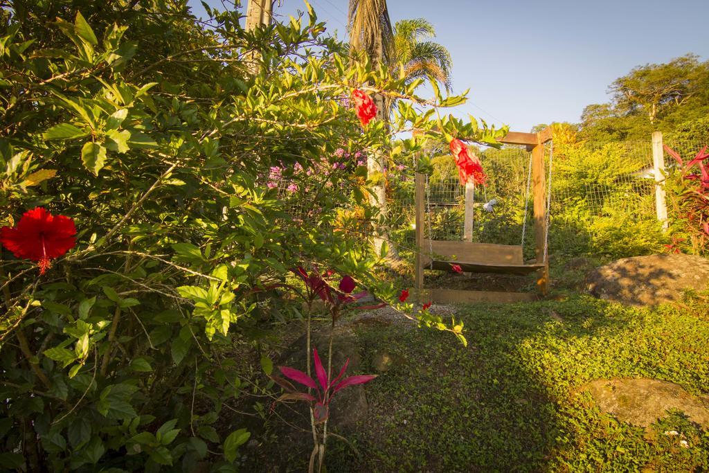 Haleiwa Chales E Suites - A Guest House Do Prumirim Ubatuba Buitenkant foto